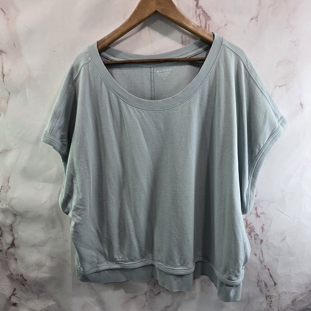 Athleta Light Sage Short Sleeve Boxy Tee